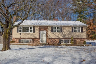 32 Michele Dr, Somers, CT 06071