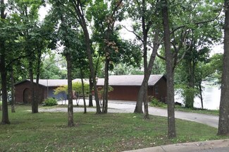3917 Little Woods Dr, Trenton, MO 64683