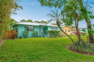 6499 SE Held Ct, Stuart, FL 34997