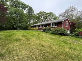 42 Ledge Rd, Coventry, RI 02816