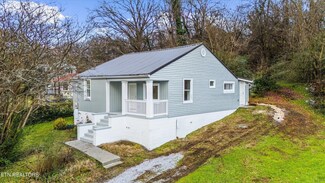 1730 Reynolds St, Knoxville, TN 37921