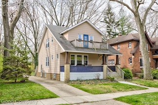 475 W Breckenridge St, Ferndale, MI 48220
