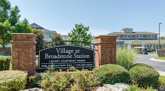 1000 Broadstone Way Unit B1, Apex, NC 27502