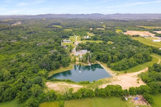 2292 Mcfarlin Rd, Nolensville, TN 37135