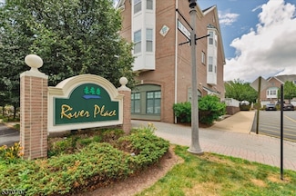 415 River Place Unit 415, Butler, NJ 07405