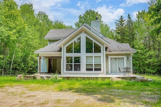 23 Joan's Ridge Rd, Dover, VT 05356