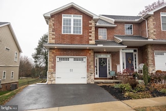 1922 Edington Place, Lancaster, PA 17603