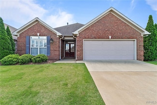 525 Shelby Cir, Tuscaloosa, AL 35405