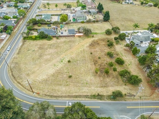 871 Green Valley Rd, Watsonville, CA 95076