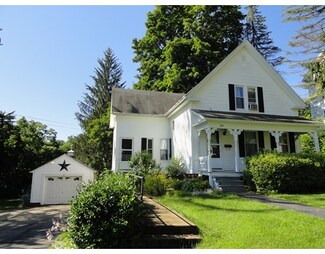 39 Spring St, North Brookfield, MA 01535