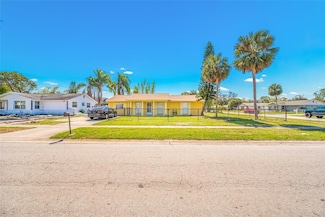 1409 Castleworks Ln, Tarpon Springs, FL 34689