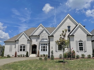 120 Watertown Dr, Nolensville, TN 37135