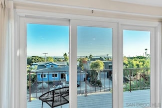 2533 Geranium St, San Diego, CA 92109