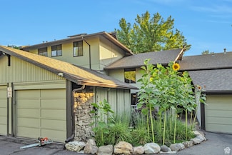 4604 S Woodduck Ln, Salt Lake City, UT 84117