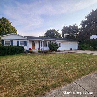343 E Main St, Pewamo, MI 48873
