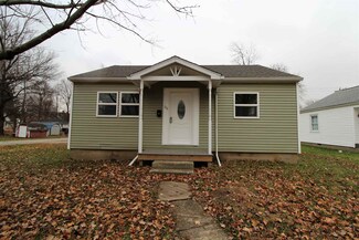 213 N Washington St, Flora, IN 46929