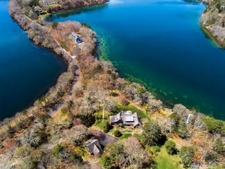 200 Hollidge Hill Ln, Marstons Mills, MA 02648