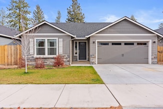 632 N Reed St, Sisters, OR 97759