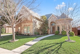 9204 Belaire Dr, North Richland Hills, TX 76182