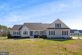 10436 Eaglet Ln, Atlantic, VA 23303