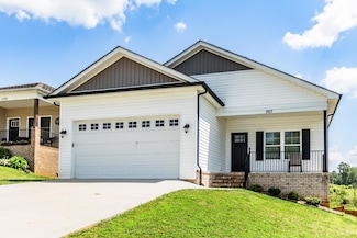 1107 Emerald Crest Dr, Bedford, VA 24523