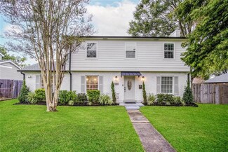 5201 Meadowdale St, Metairie, LA 70006