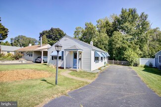 1215 Johnston Ave, Abington, PA 19001
