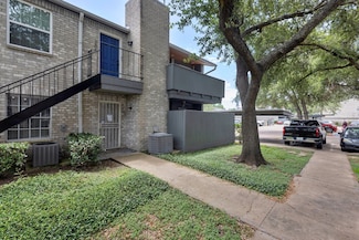 9797 Leawood Blvd Unit 303, Houston, TX 77099