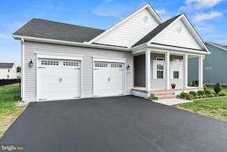 823 Greenbrook Dr, Milford, DE 19963