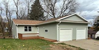 337 Mulberry St, Baraboo, WI 53913