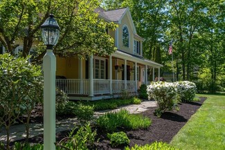 10 Banfill Ln, Southborough, MA 01772