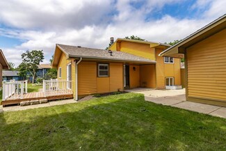 521 Central Ave W, Saint Paul, MN 55103