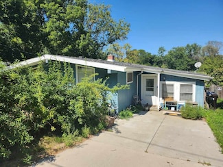 551 Kimball Ave, Wauconda, IL 60084