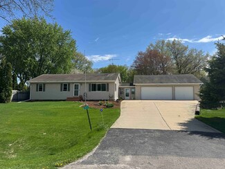 2857 Happy Valley Rd, Sun Prairie, WI 53590