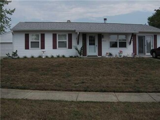 1011 E Center Cross St, Edinburgh, IN 46124