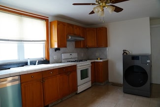 14 Berkeley St Unit 1, Watertown, MA 02472