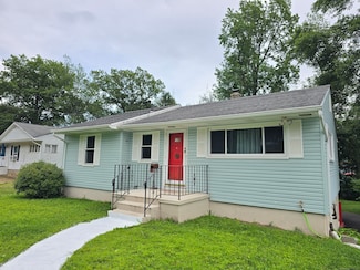 1190 Meriden Rd, Waterbury, CT 06705