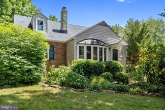 300 Beechwood Rd, Wilmington, DE 19809