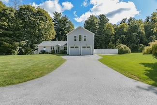 57 Parham Rd, Tyngsboro, MA 01879