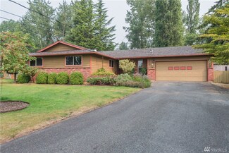 3721 Silver Beach Ave, Bellingham, WA 98226