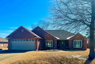 1239 Commons Dr, Jacksonville, AR 72076
