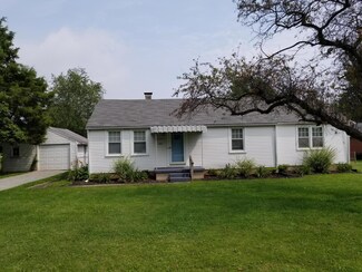 2662 Broadview Dr, Springfield, OH 45505