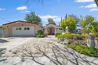 1199 Blazingwood Dr, Sunnyvale, CA 94089