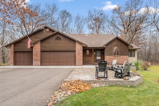 18555 Forest Blvd N, Forest Lake, MN 55025