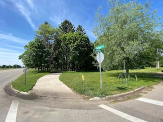 6710 Portage Rd, Portage, MI 49002