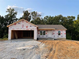 100 Colton Jesse Dr, Winfield, MO 63389