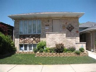 7008 40th Place, Berwyn, IL 60402