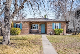 2686 S Gilpin St, Denver, CO 80210