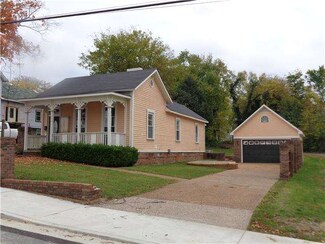 746 Main St, Clarksville, TN 37040