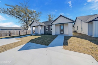 2332 E 19th Place, Panama City, FL 32405